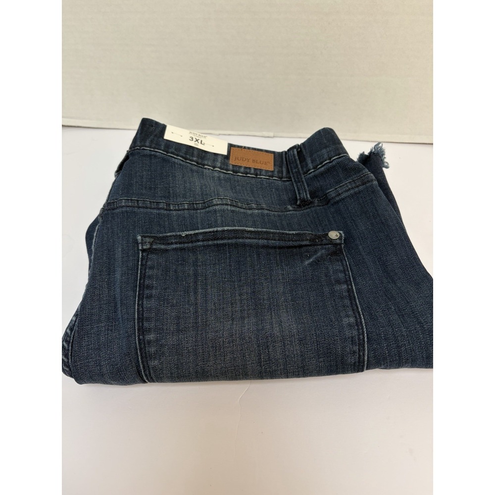 Judy Blue NWT Hi-Rise Pull On Denim Shorts Size 3XL Style #150199 Dolphin Hem